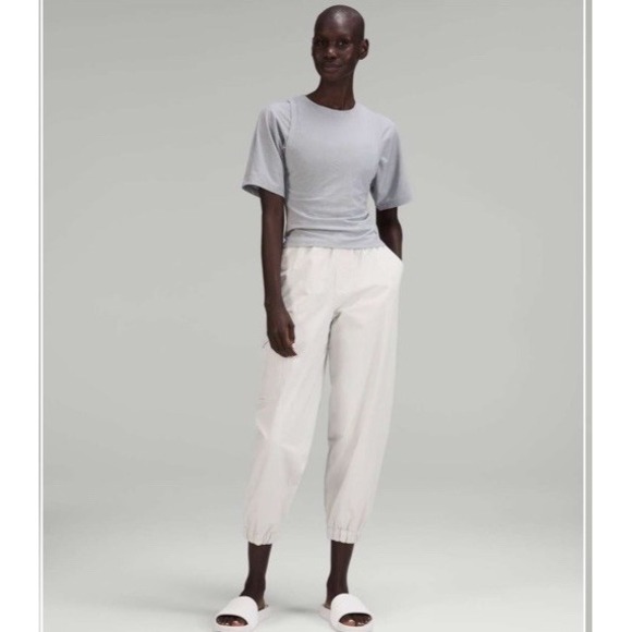 NEW‎ Lululemon lab High-Rise Cuffed Trouser 26" Size 12 Light Vapor $158 - Picture 1 of 13